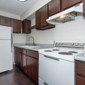 Photo Gallery for Unit 1910