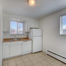 Photo Gallery for Unit 130-301