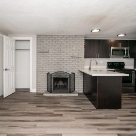 Photo Gallery for Unit 102