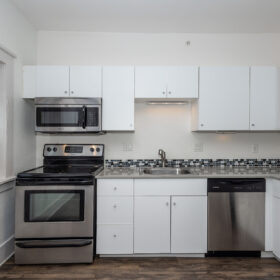 Photo Gallery for Unit 204