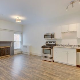 Photo Gallery for Unit 106