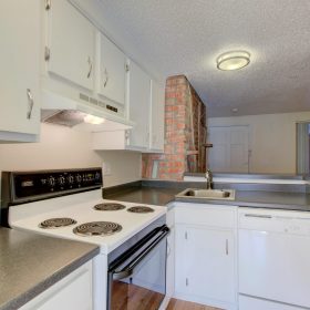 Photo Gallery for Unit 109