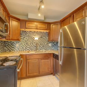 Photo Gallery for Unit 204