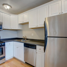 Photo Gallery for Unit 09