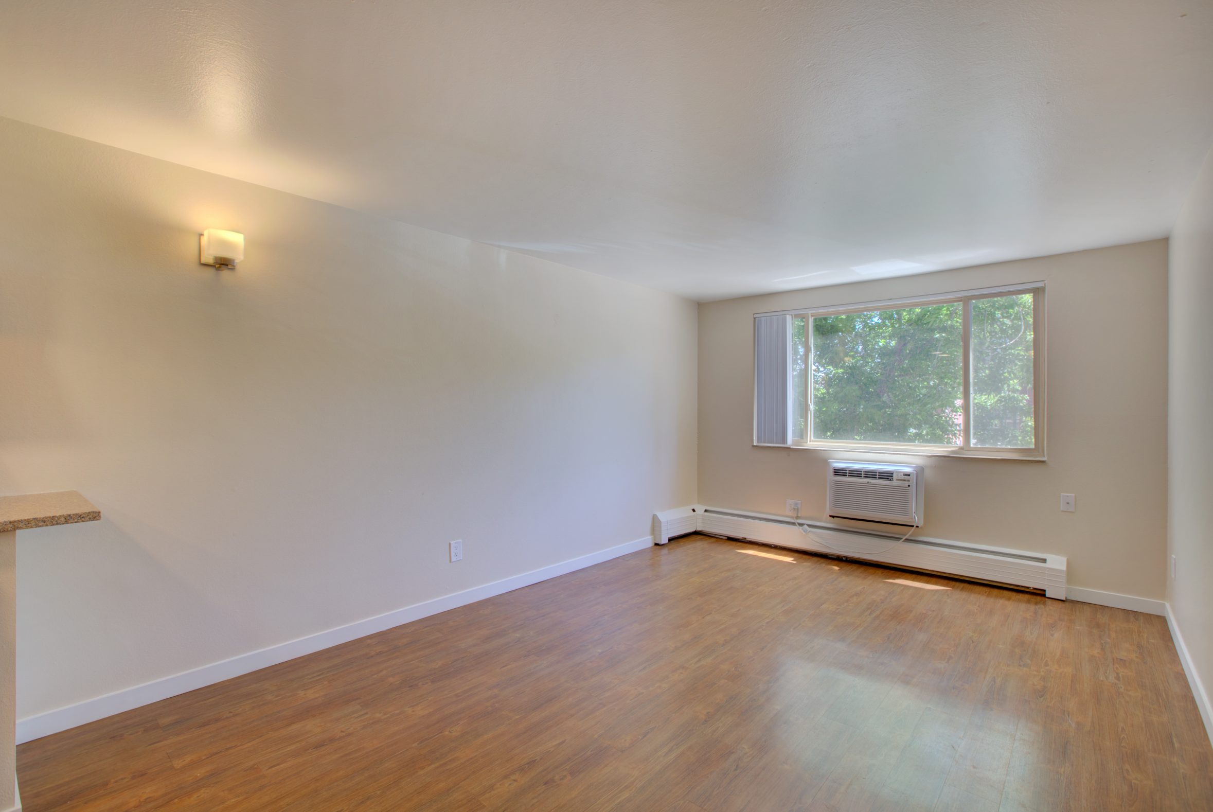 Toscana Cornerstone Apartments