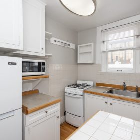 Photo Gallery for Unit 16
