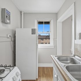 Photo Gallery for Unit 06-VLIR