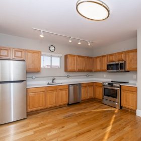 Photo Gallery for Unit G