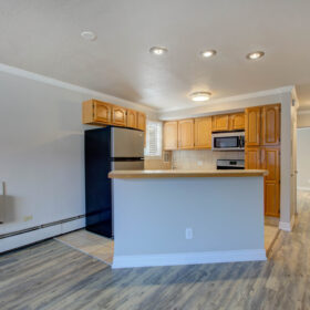 Photo Gallery for Unit 204