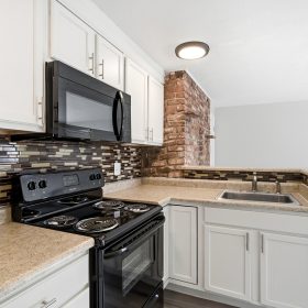 Photo Gallery for Unit 101