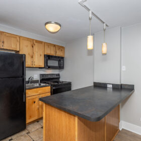 Photo Gallery for Unit 305