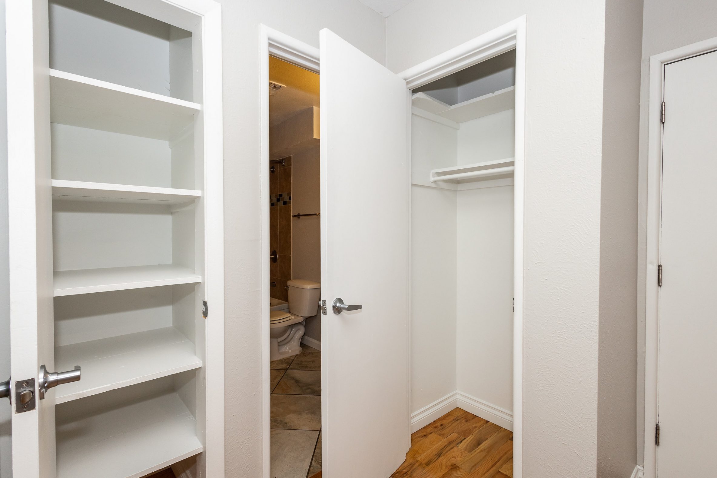 La Petite Cornerstone Apartments