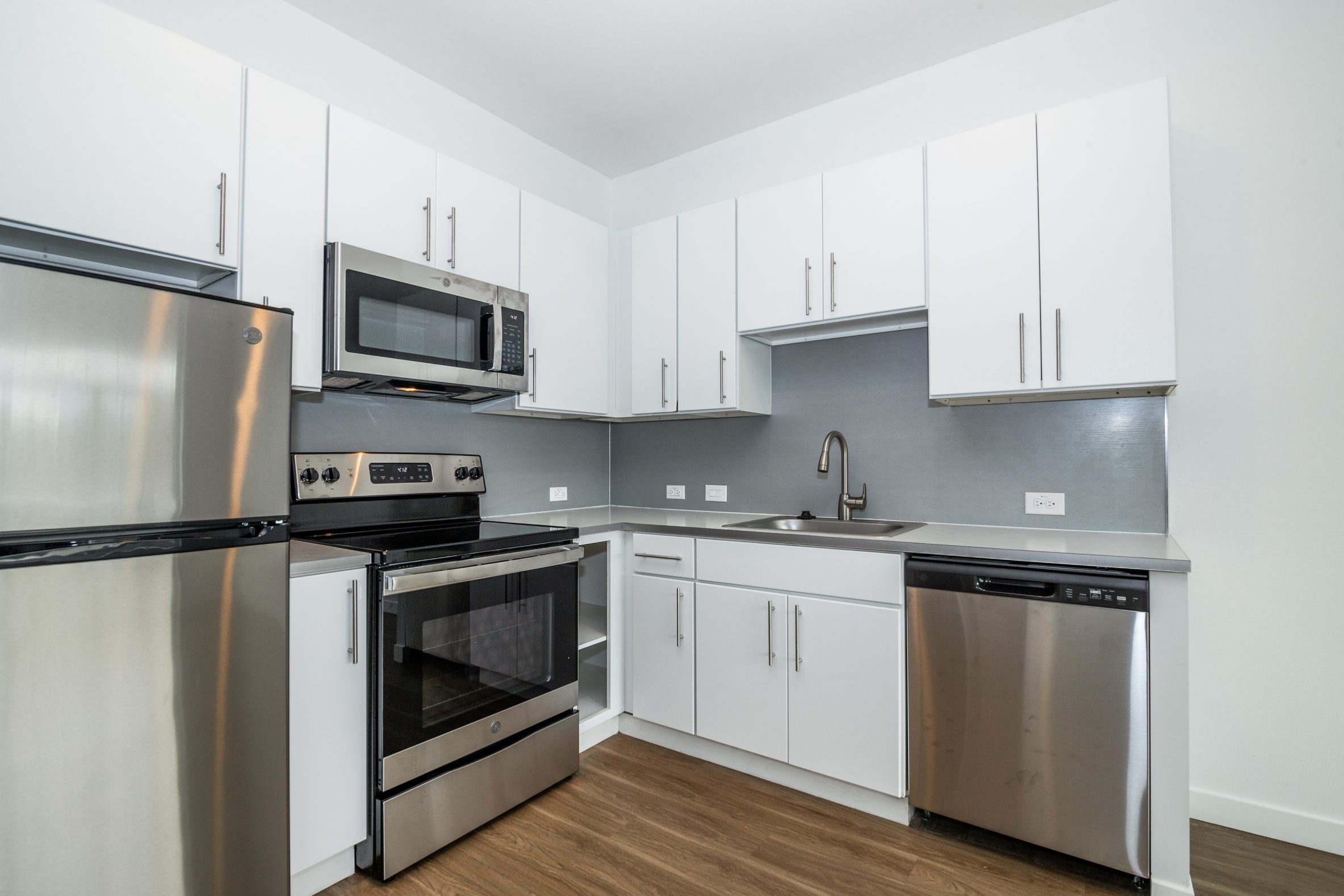 Eliot Flats Cornerstone Apartments