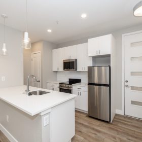 Photo Gallery for Unit 102