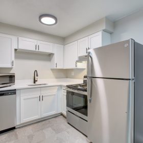 Photo Gallery for Unit 204