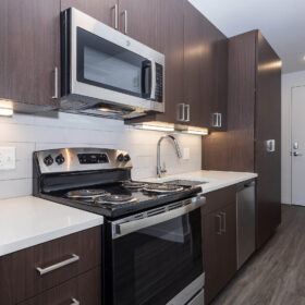 Photo Gallery for Unit 611