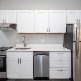 Photo Gallery for Unit 1004-1