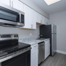 Photo Gallery for Unit 211