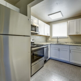 Photo Gallery for Unit 4353B