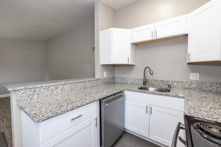 Clay Street Apartments Cornerstone Apartments