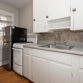 Photo Gallery for Unit 17