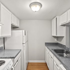 Photo Gallery for Unit 104-LIR