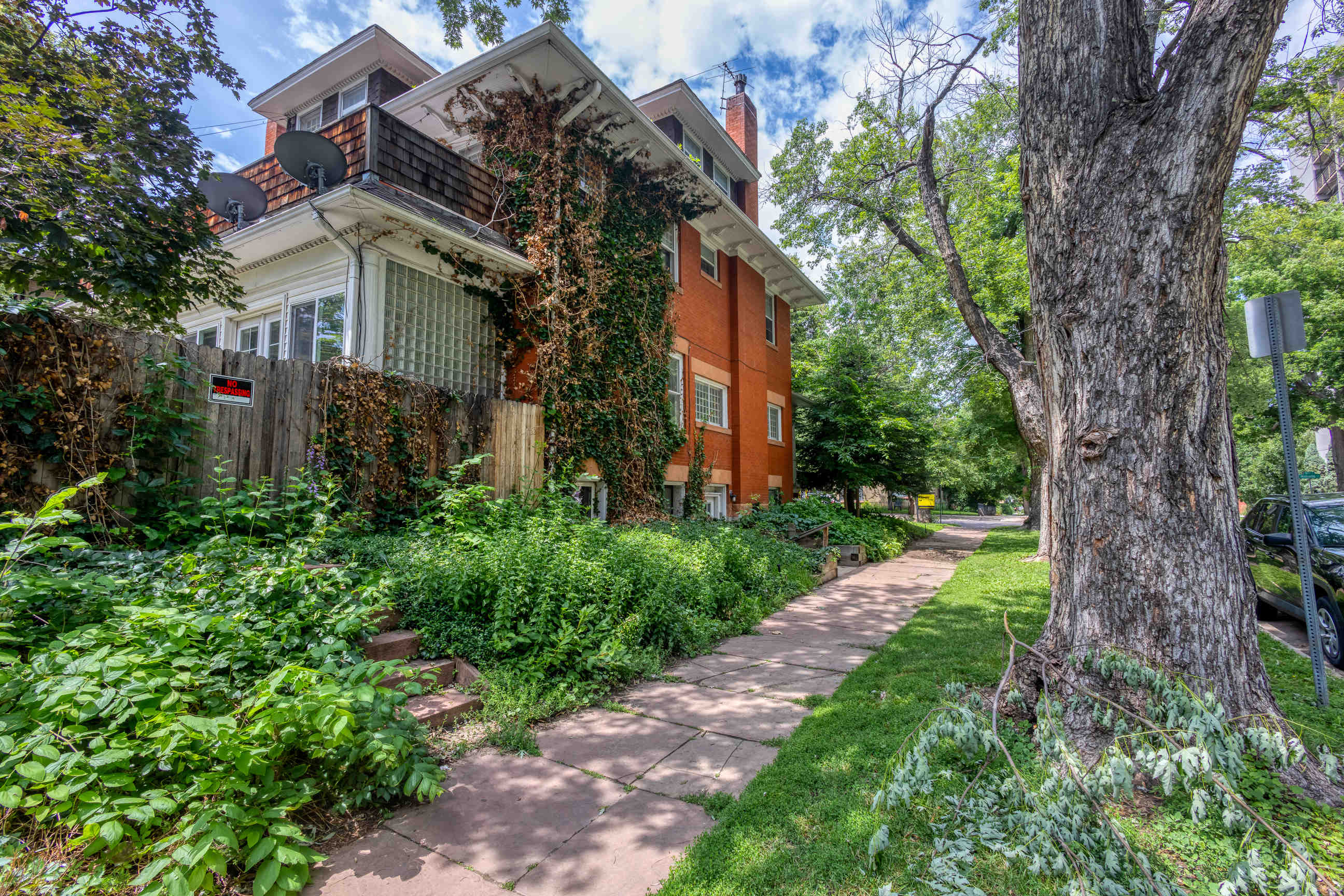 1376 N Williams St Cornerstone Apartments