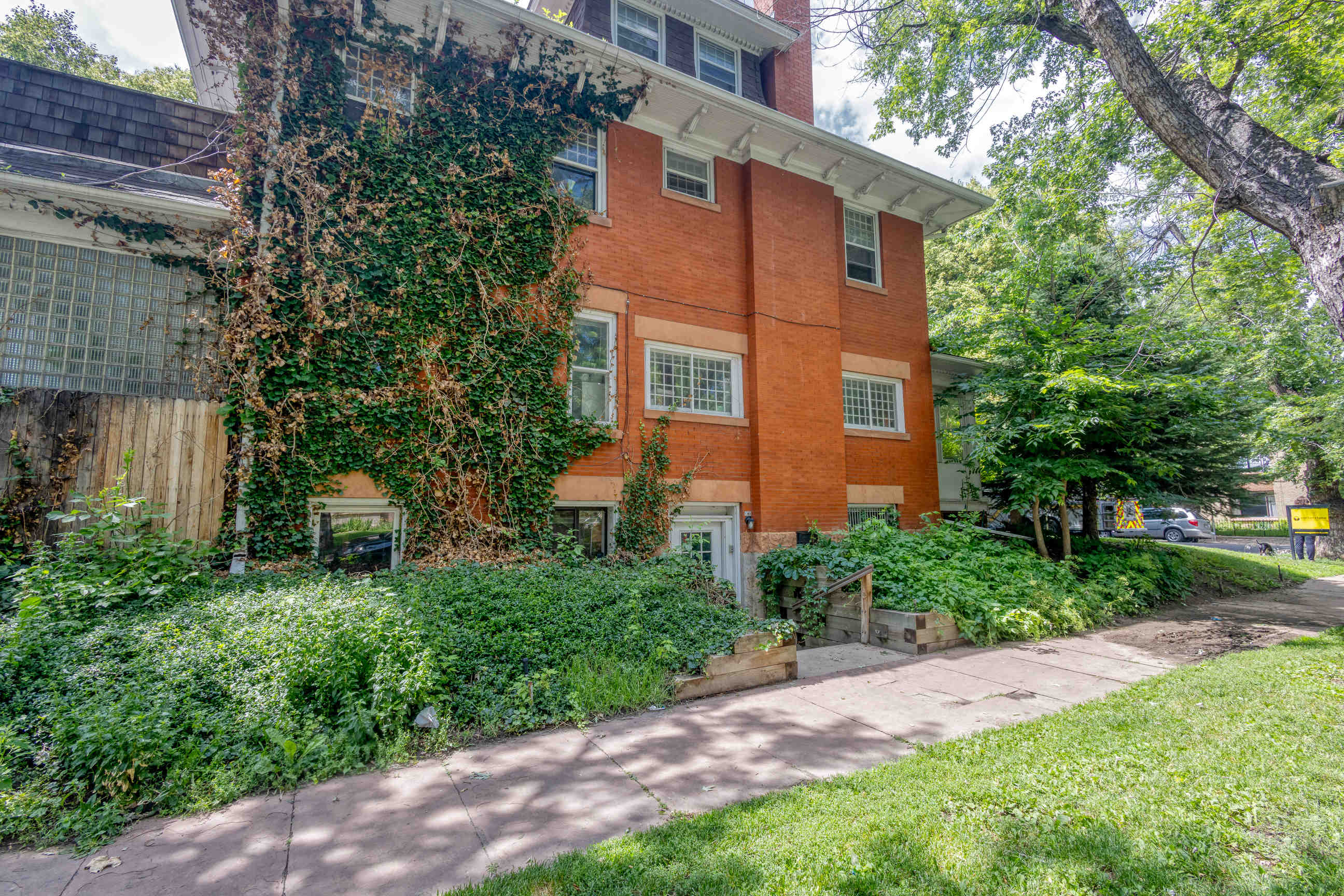 1376 N Williams St Cornerstone Apartments