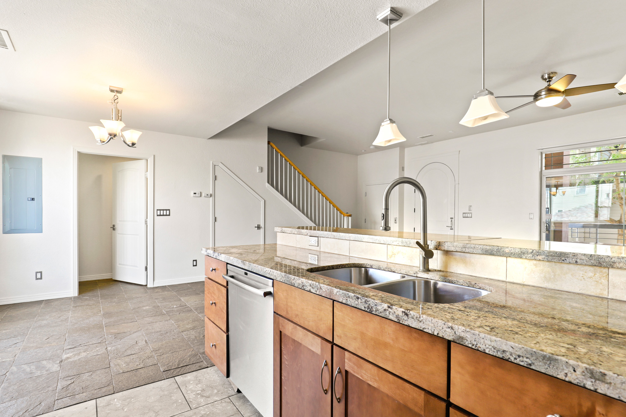 Brownstone Manor Cornerstone Apartments