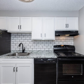 Photo Gallery for Unit 105