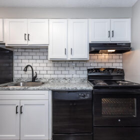 Photo Gallery for Unit 102