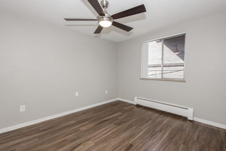 Congress Park Flats Cornerstone Apartments