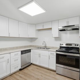 Photo Gallery for Unit 103