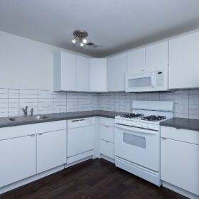Photo Gallery for Unit 16