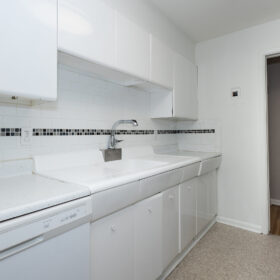 Photo Gallery for Unit 305