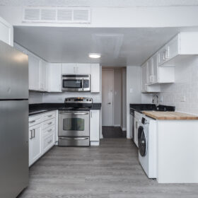 Photo Gallery for Unit 908