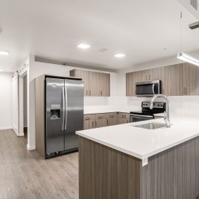 Photo Gallery for Unit 208