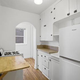 Photo Gallery for Unit 05