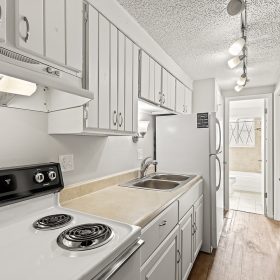 Photo Gallery for Unit 102