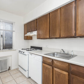 Photo Gallery for Unit 670-03