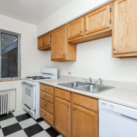 Photo Gallery for Unit 670-06