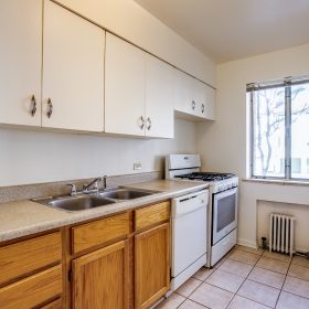 Photo Gallery for Unit 690-08