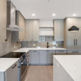 Photo Gallery for Unit 109