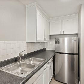 Photo Gallery for Unit 204