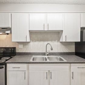 Photo Gallery for Unit 75-303