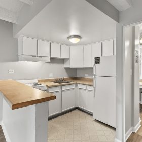 Photo Gallery for Unit 303