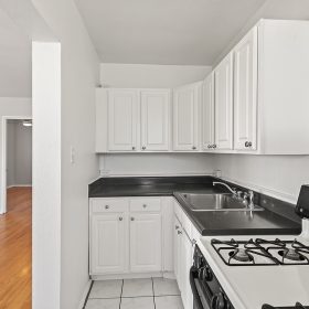 Photo Gallery for Unit 50-302