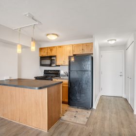 Photo Gallery for Unit 1003