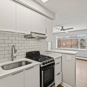 Photo Gallery for Unit 109