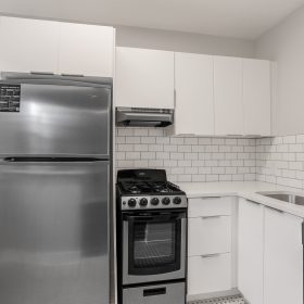 Photo Gallery for Unit 305